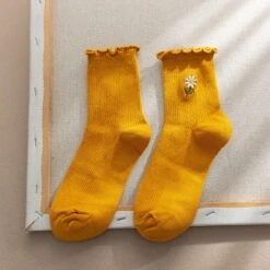 Chaussettes Fleuries • Moment Cocooning 18 Chaussettes Fleuries • Moment Cocooning -Maison Série 10175 77495c