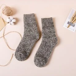 Chaussettes Très épaisses En Laine • Moment Cocooning 13 Chaussettes Très épaisses En Laine • Moment Cocooning -Maison Série 1145 075eb1