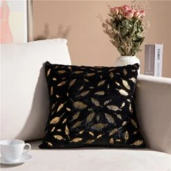 Housse De Coussin Velours à Plumes Dorées Style Romantique • Moment Cocooning 21 Housse De Coussin Velours à Plumes Dorées Style Romantique • Moment Cocooning -Maison Série 1523 3d2ee6