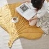 Tapis Cocooning En Forme De Feuille • Moment Cocooning