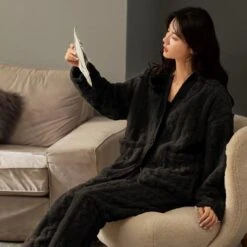 Ensemble Cocooning En Peluche Torsadé Pour Femme • Moment Cocooning -Maison Série 64282 8914a4