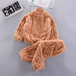 Pyjama Cocooning En Peluche Effet Torsades Pour Bébé • Moment Cocooning -Maison Série 71807 hsl2nr