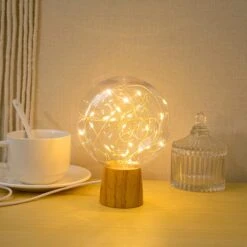 Lampe Cocooning Boule De Cristal Et Guirlande LED • Moment Cocooning