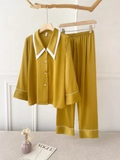 Pyjama En Satin élégant Style Vintage • Moment Cocooning 21 Pyjama En Satin élégant Style Vintage • Moment Cocooning -Maison Série 77418 6xlnjn