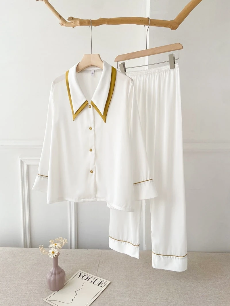 Pyjama En Satin élégant Style Vintage • Moment Cocooning 8 Pyjama En Satin élégant Style Vintage • Moment Cocooning – Image 6