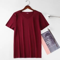 T-shirt Col V Léger Pour Homme • Moment Cocooning -Maison Série 81640 sewynr