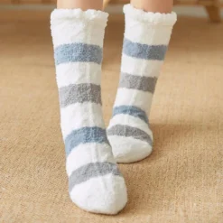 Chaussettes Fourrées à Rayures • Moment Cocooning -Maison Série Horizonplus chaussettes d hiver en coton pais pour femmes chaussettes rayures multicolores tient chaud antid rapant 12