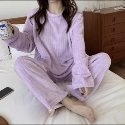 Pyjama Chaud En Velours à Rayures Pour Femme • Moment Cocooning -Maison Série VIOLET